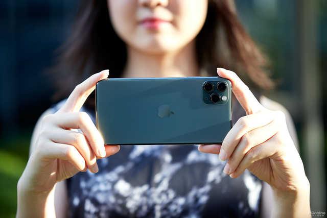 [勇哥科技]iPhone 12量产推迟，2月国内手机市场出货下降56%