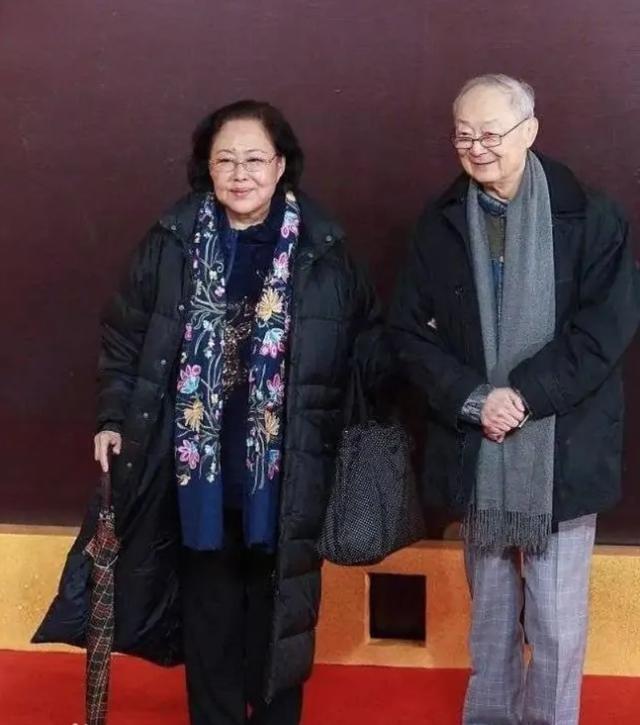 指挥家陈亮声去世斯琴高娃是其妻子阿格里奇是其前妻