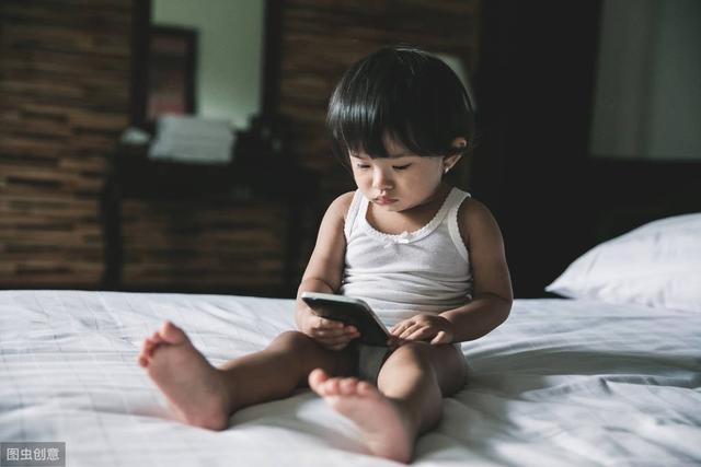 你的育儿经■让孩子放下手机看世界,风靡全日本主妇的方法