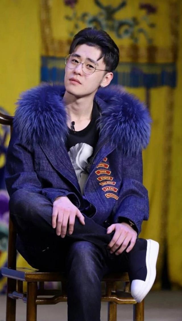 「时尚探究社」"辫儿哥哥"张云雷独爱松糕鞋?得知原因后着实让人心疼!