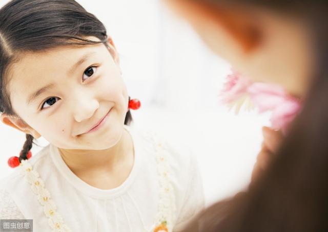 【超级宝妈】“后爸后妈，真的不如亲爸亲妈？”5位单亲孩子的回答，令人动容