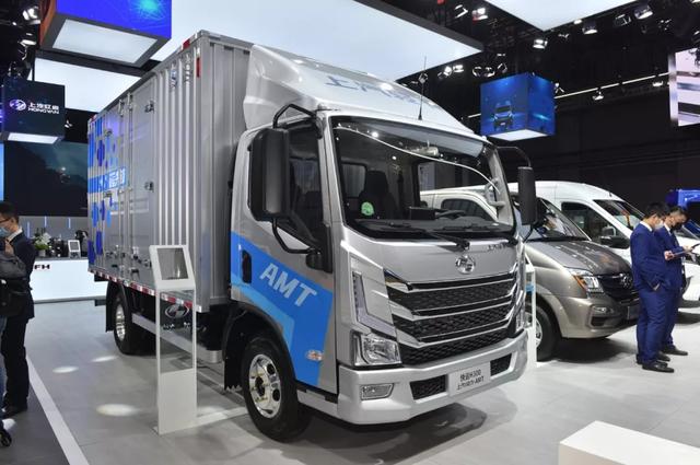 "快运先锋"上汽轻卡快运h300亮相上海车展