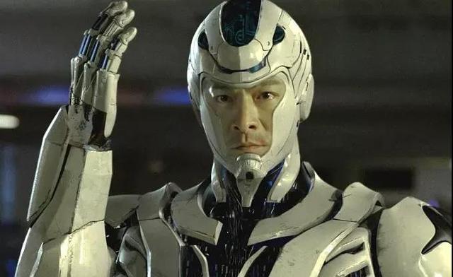 影人,除了周星驰的《长江7号》是家庭喜剧之外,刘镇伟的《机器侠》