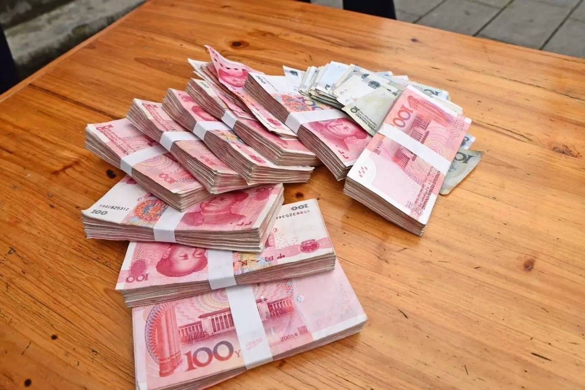 银行内部人员提醒要在家中留23万现金重要时刻有大用处
