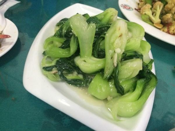 光明网:春季补钙吃什么?除了牛奶、酸奶以外,还可以食用2种绿叶菜