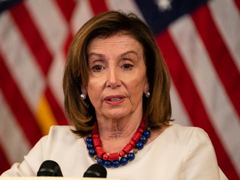 美国众院议长佩洛西称新冠检测结果呈阴性12日将解除隔离