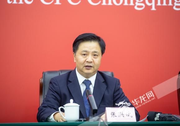 市委宣传部副部长,市电影局局长张洪斌发布相关信息.