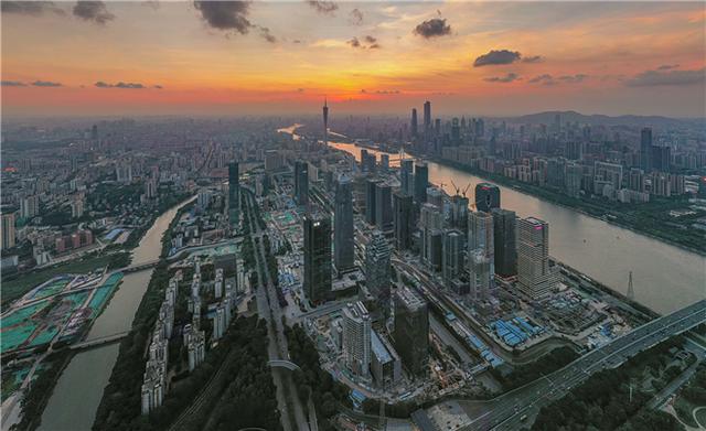 琶洲西区,高楼拔地而起