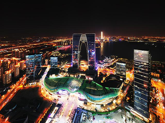 图说:苏州工业园区夜景 主办方供图