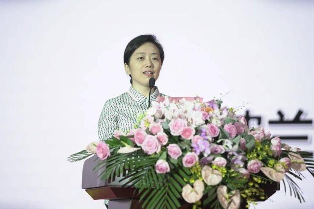 南航毕业典礼,"航天女神"温情回忆求学经历