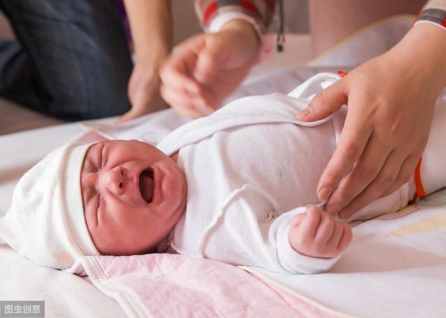 你的育儿经■新生儿出院后的一周，脐部护理是关键，注意勤观察科学护理