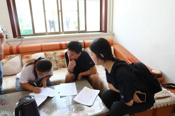 山西财经大学在沁源县进行实地调研和交流