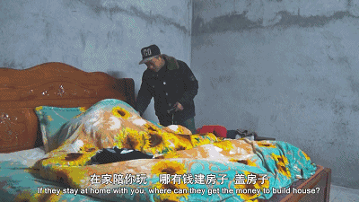 超级宝妈@“孩子，对不起！放下工作养不起你，拿起工作陪不了你！”