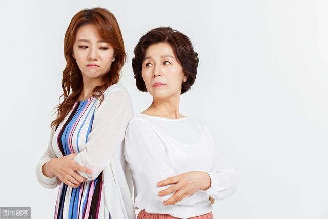 「超级宝妈」何雯娜因孕吐被婆婆逼哭，聪明婆媳懂得要有边界感