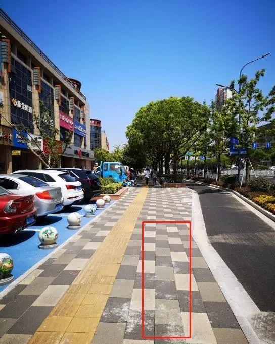 此外,部分区道路管理部门还联合街道,结合道路沿线文化特色,建筑风貌