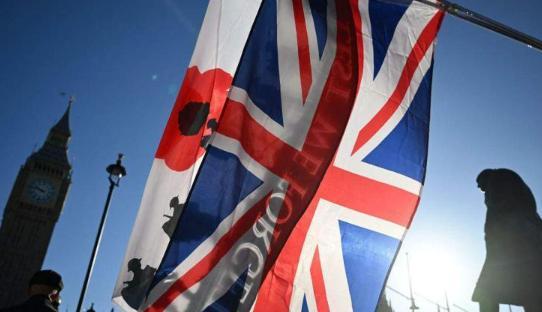 脂肪肝>据报道,信中控诉了英国国防部男性雇员对女性存在不尊重行为