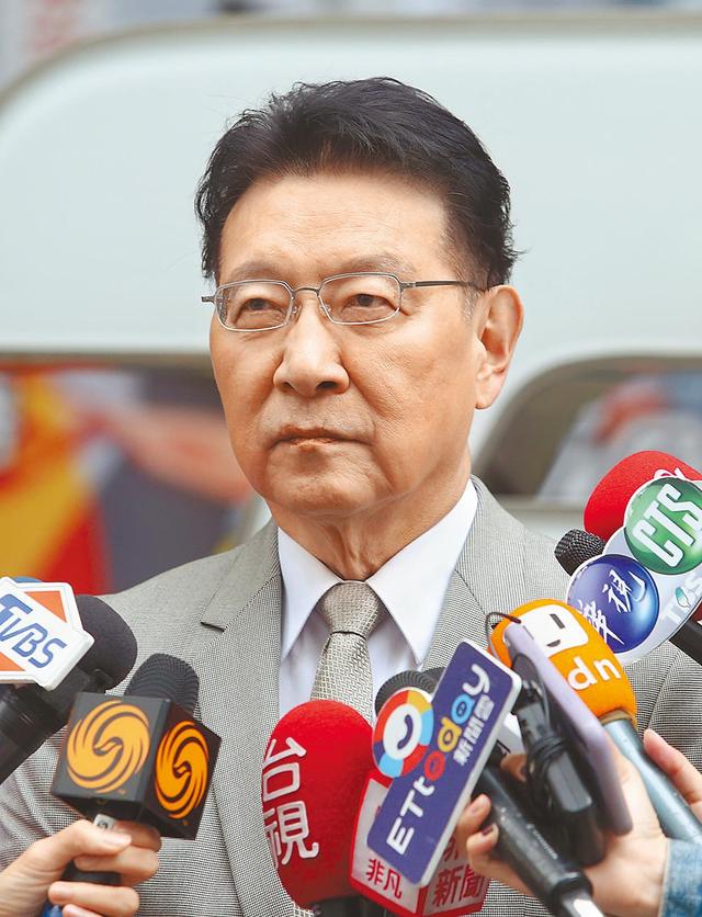 据悉,党中央并不乐见中常委与赵少康"缠斗",但挡不住中常委的意见,将
