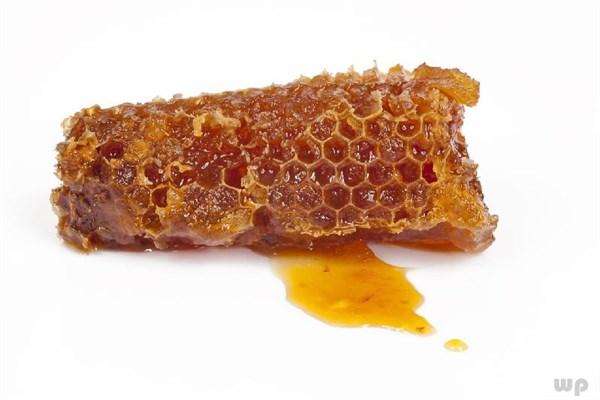 「光明网」小孩上火喝蜂蜜水可以吗?孩子喝蜂蜜水会上火吗?